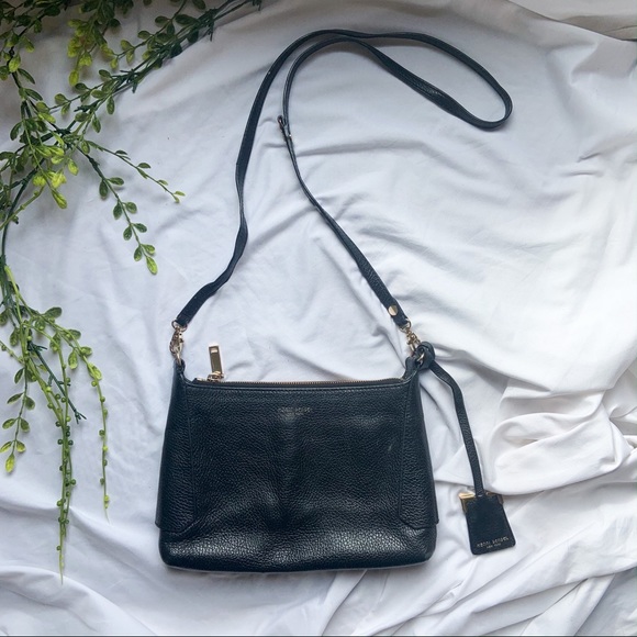Henri Bendel Black Leather Crossbody Small Purse - Picture 1 of 13